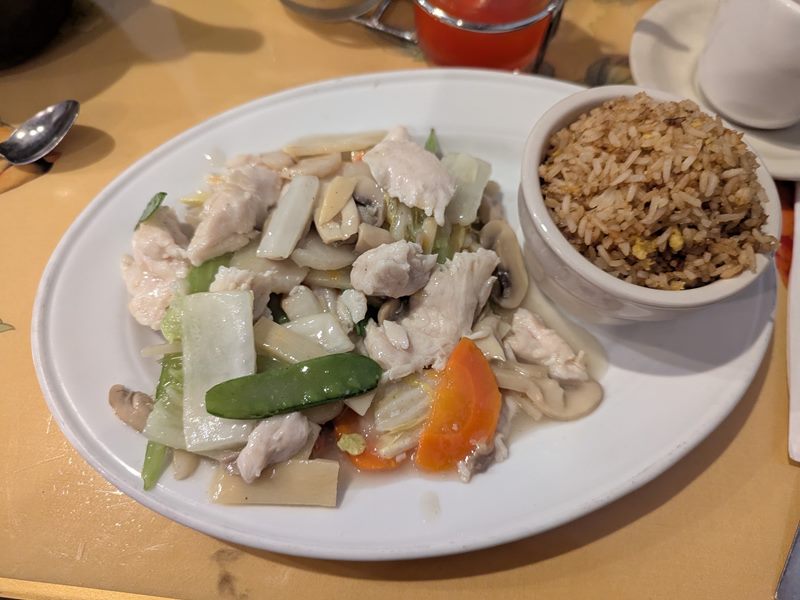 Jade Palace food